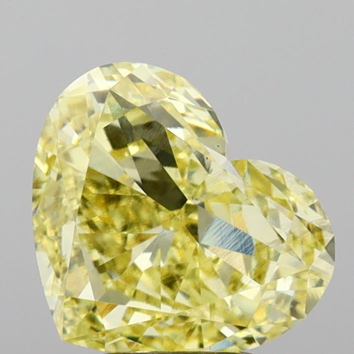 4.05 ct Heart Lab-Grown Diamond · Y VS2 · IGI Certified