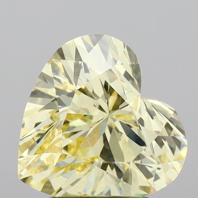 2.02 ct Heart Lab-Grown Diamond · Y VS1 · IGI Certified